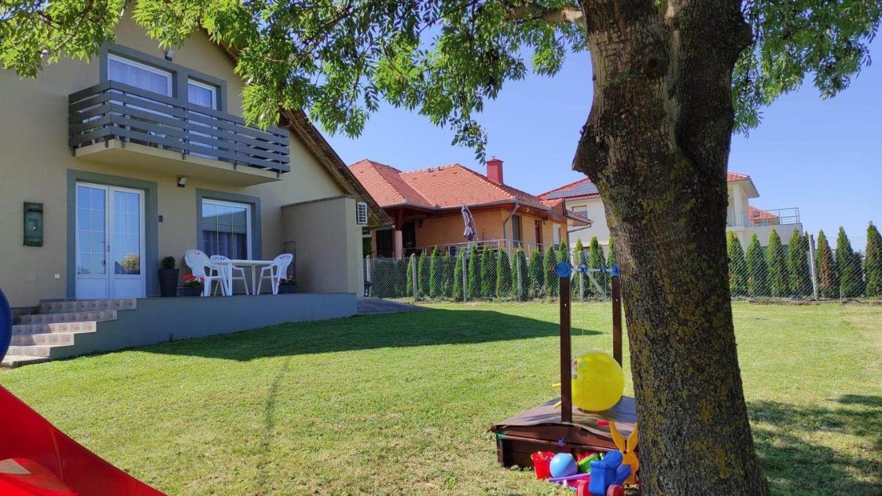 Silence Apartmanház Zalakaros Exterior foto
